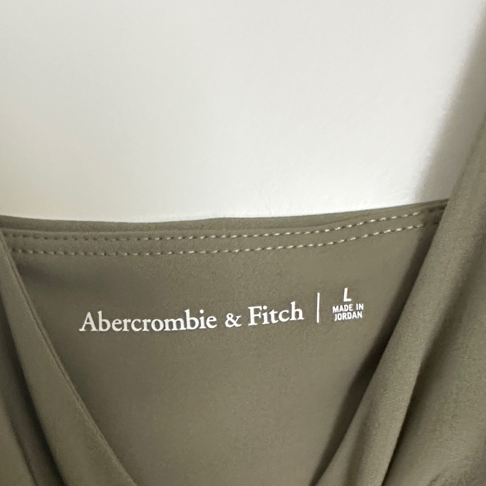 Abercrombie & Fitch Olive Green Slip Dress - Picture 2 of 3
